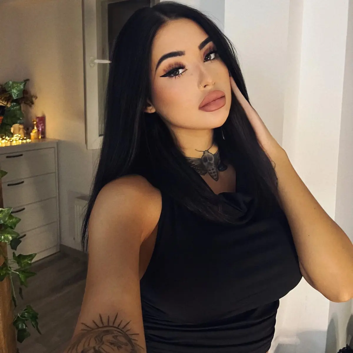 Amira escort in Dubai