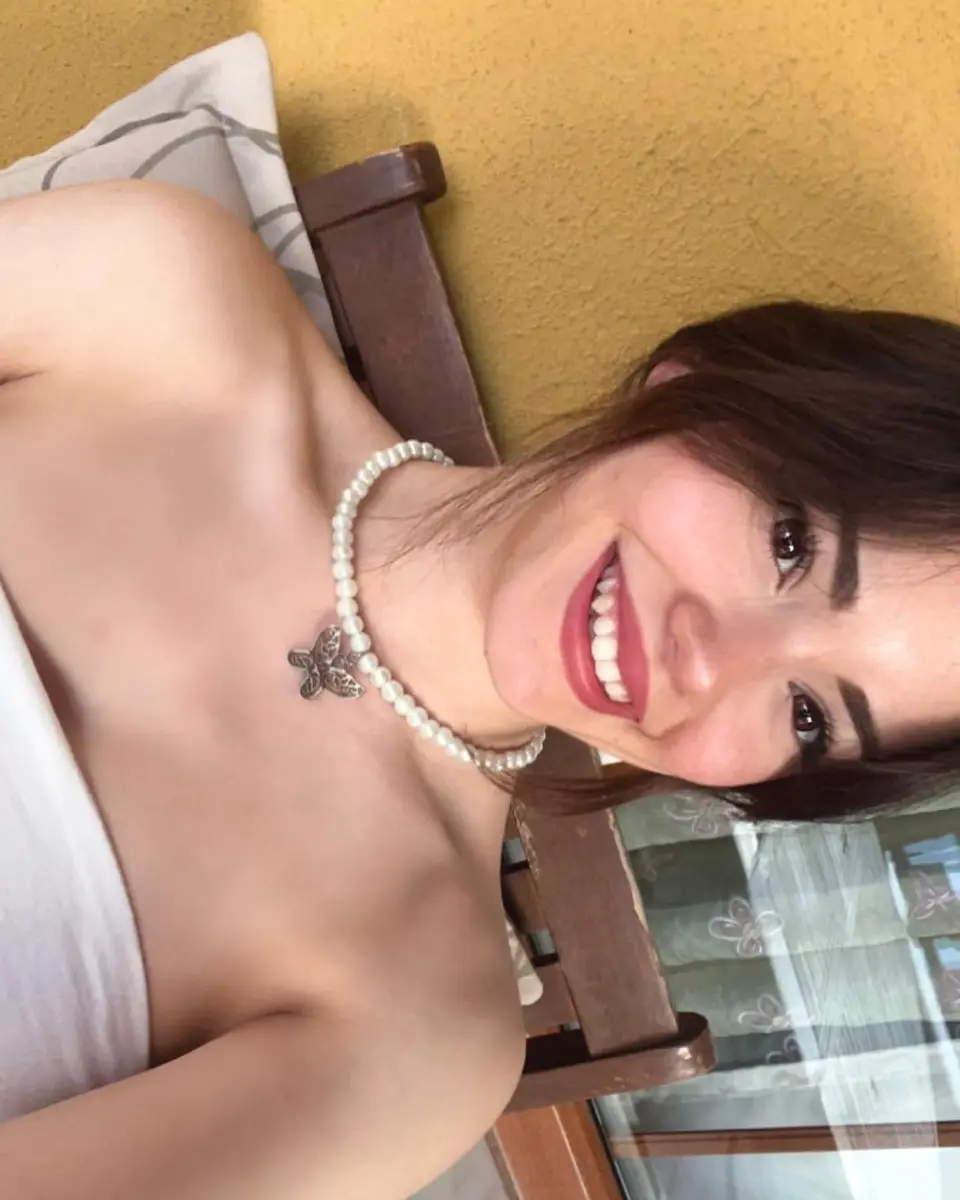 Eva escort in Dubai