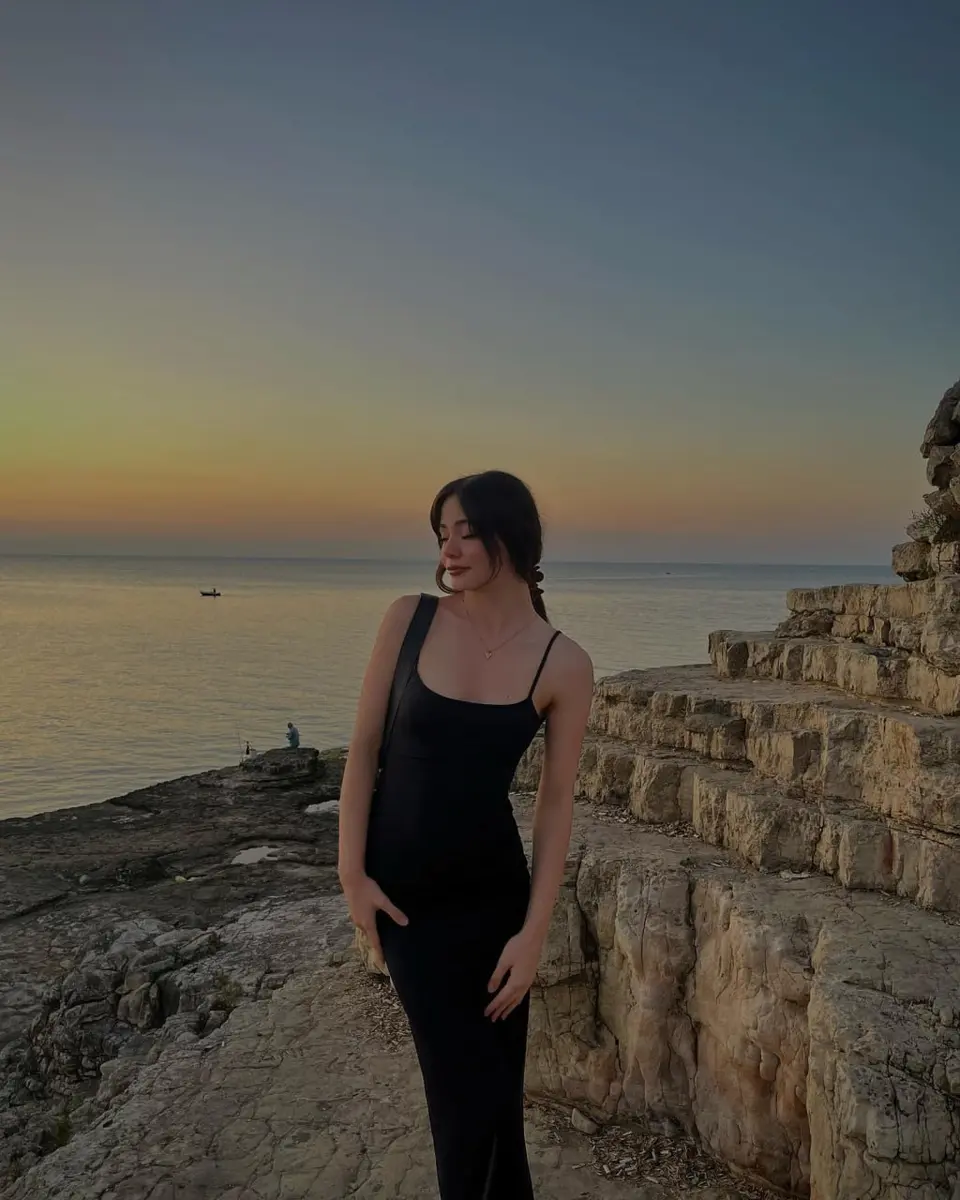 Eva escort in Dubai