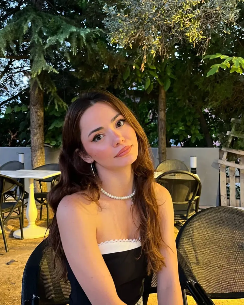 Eva escort in Dubai