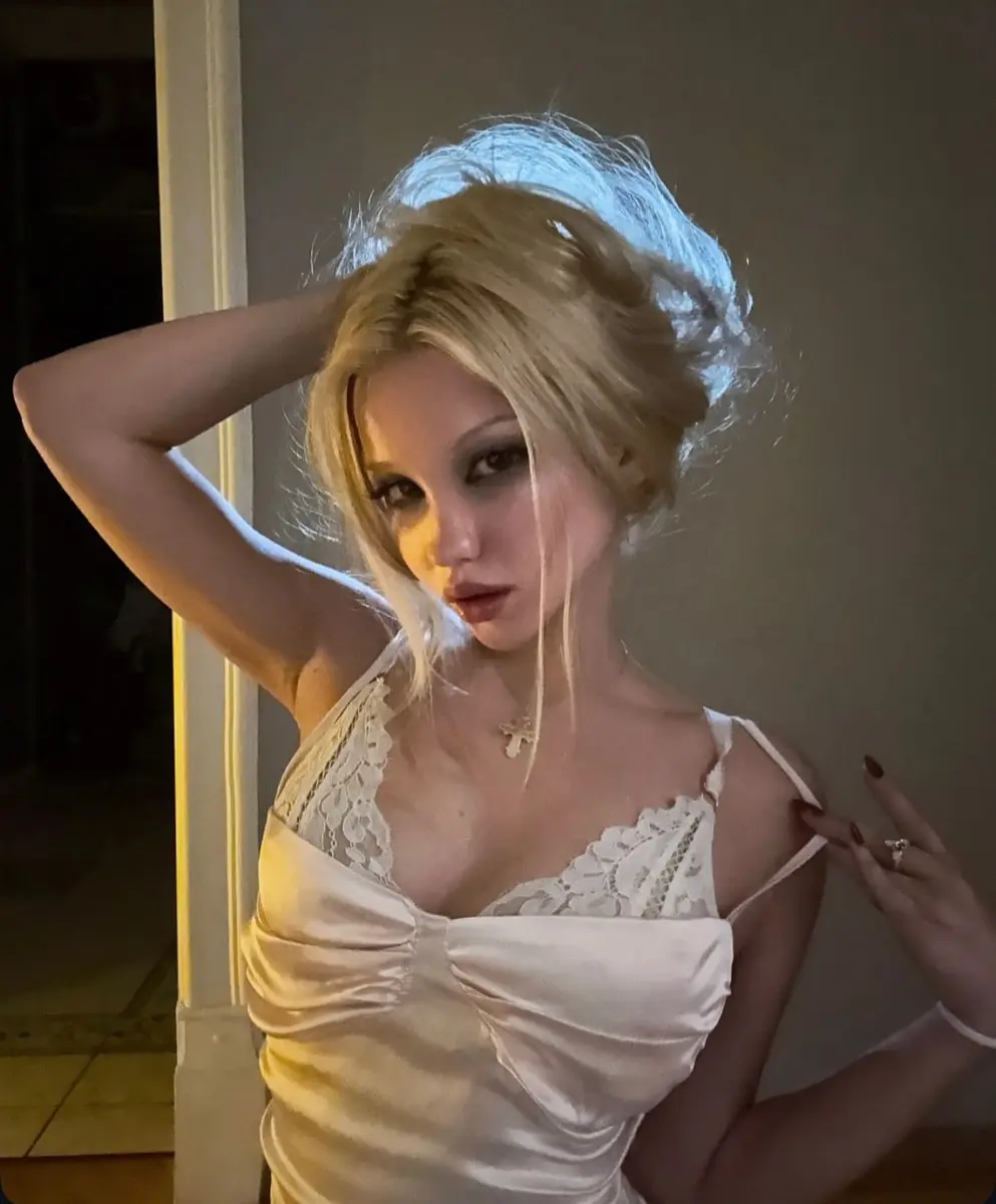 Livia escort in Dubai