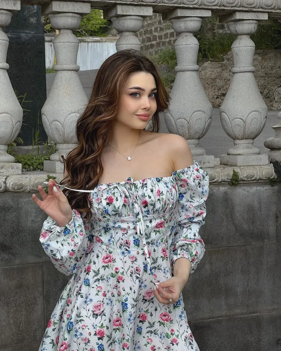 Mia escort in Dubai