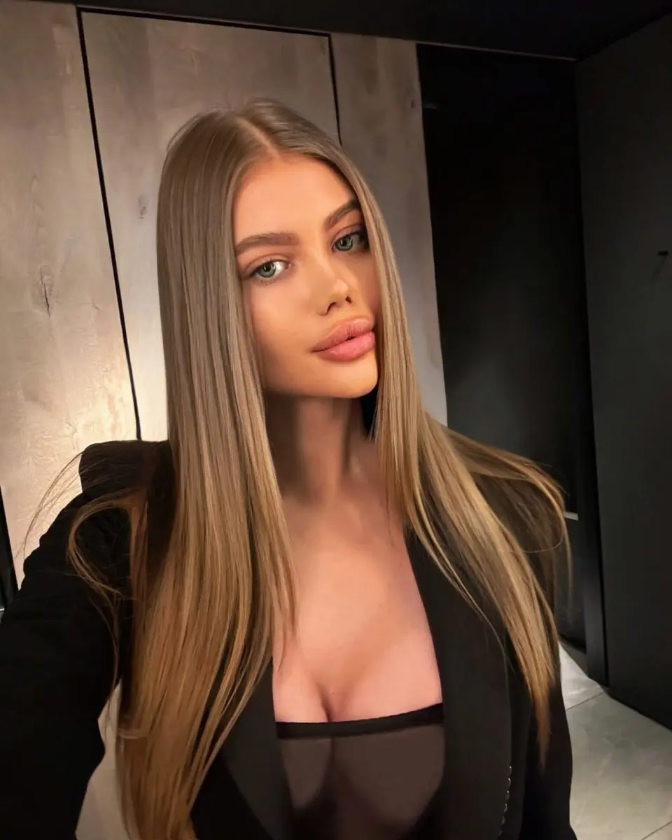 Mila escort in Dubai