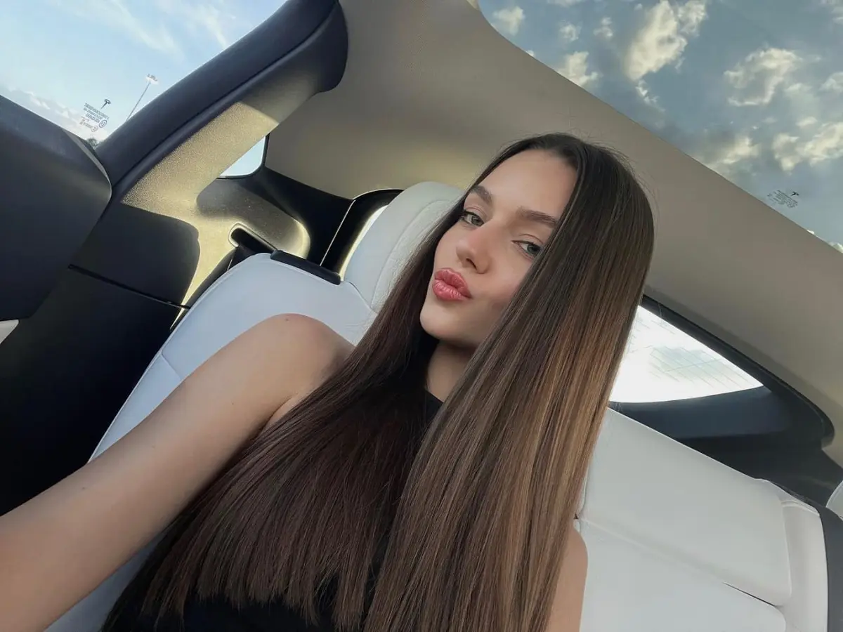Romina escort in Dubai
