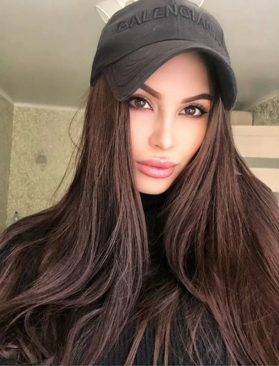 Zoi escort in Dubai
